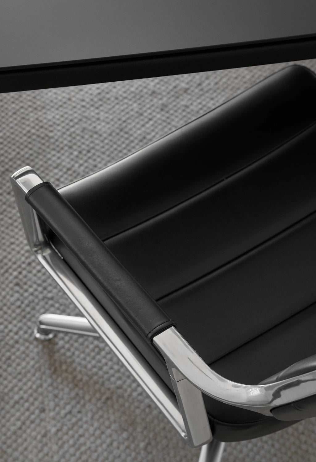 VIPP453 SWIVEL CHAIR | 453