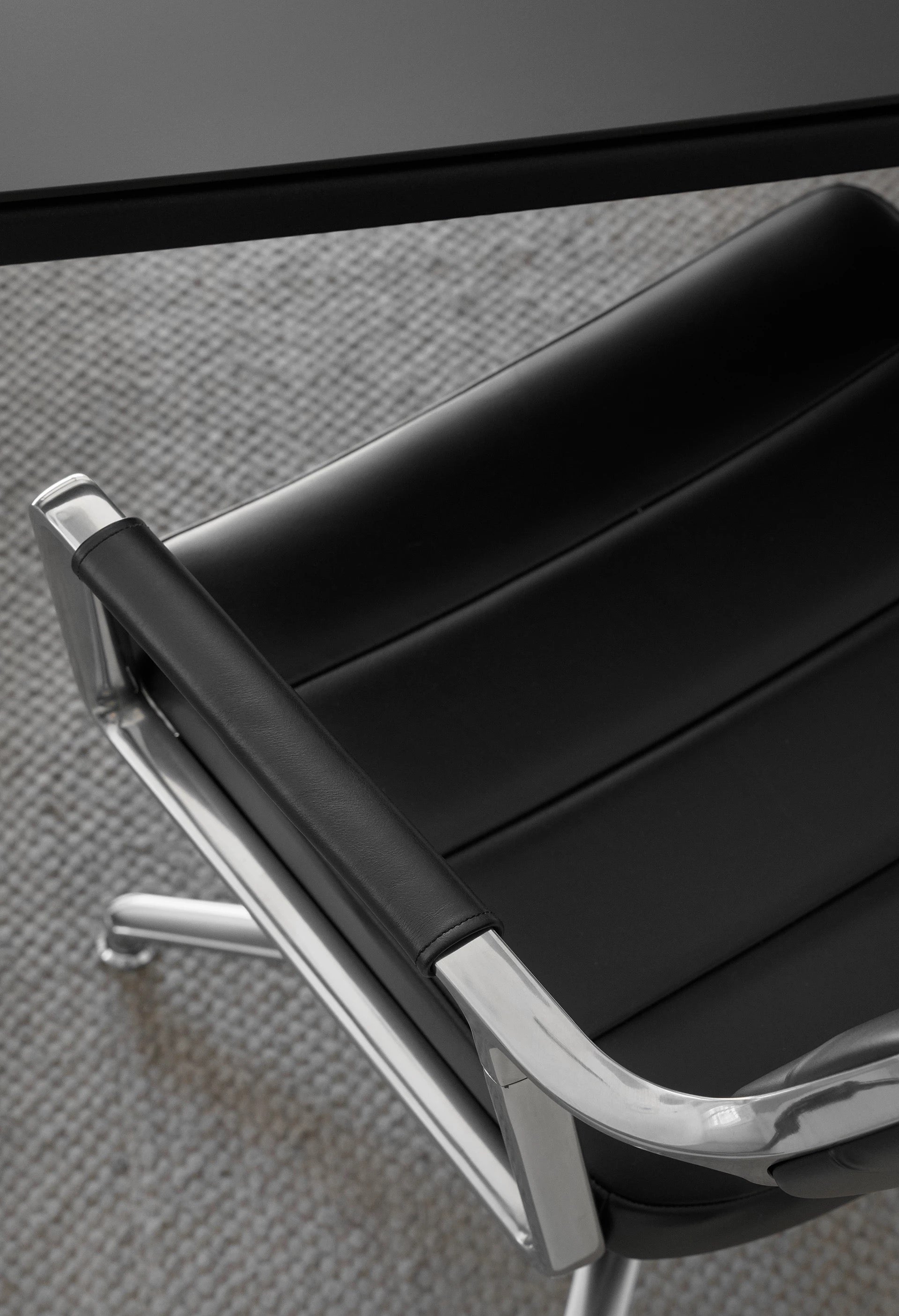 VIPP453 SWIVEL CHAIR | 453