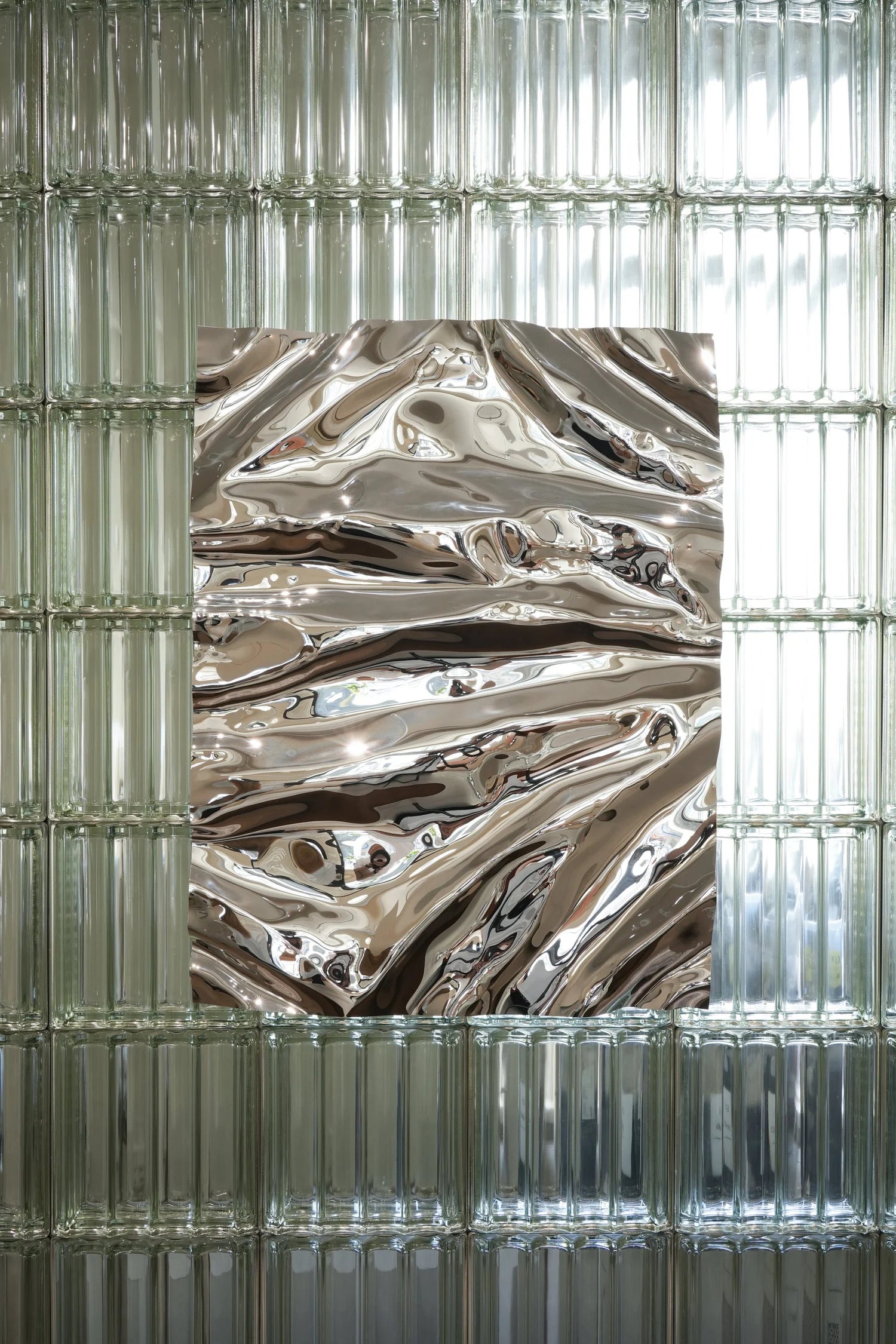 THE LARGE PSYCHEDELIC MIRROR
